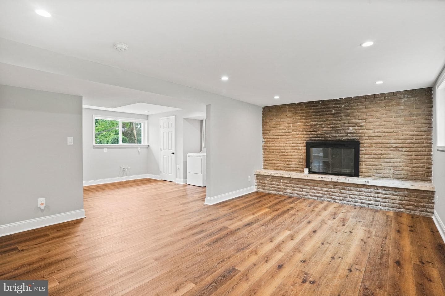 9409 Cheltenham Avenue photo 27