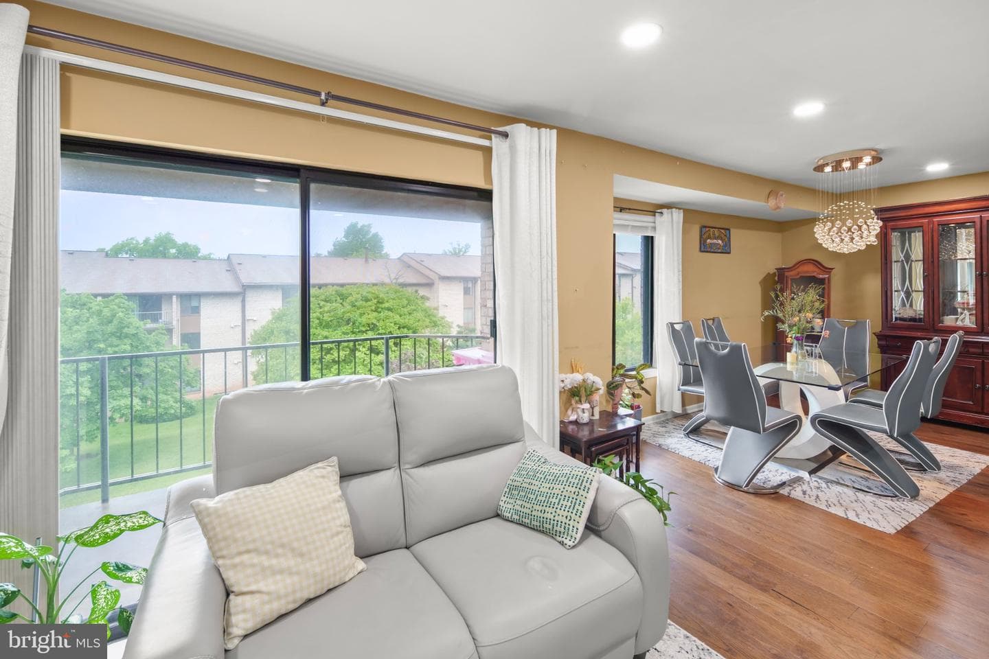 6946 Hanover Parkway #301 photo 4