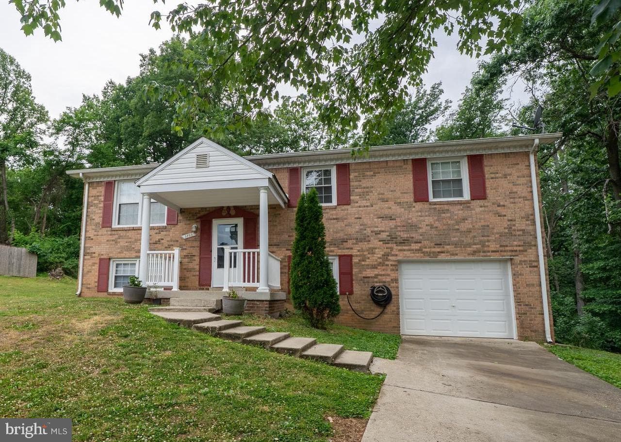 5733 Joan Lane, Temple Hills