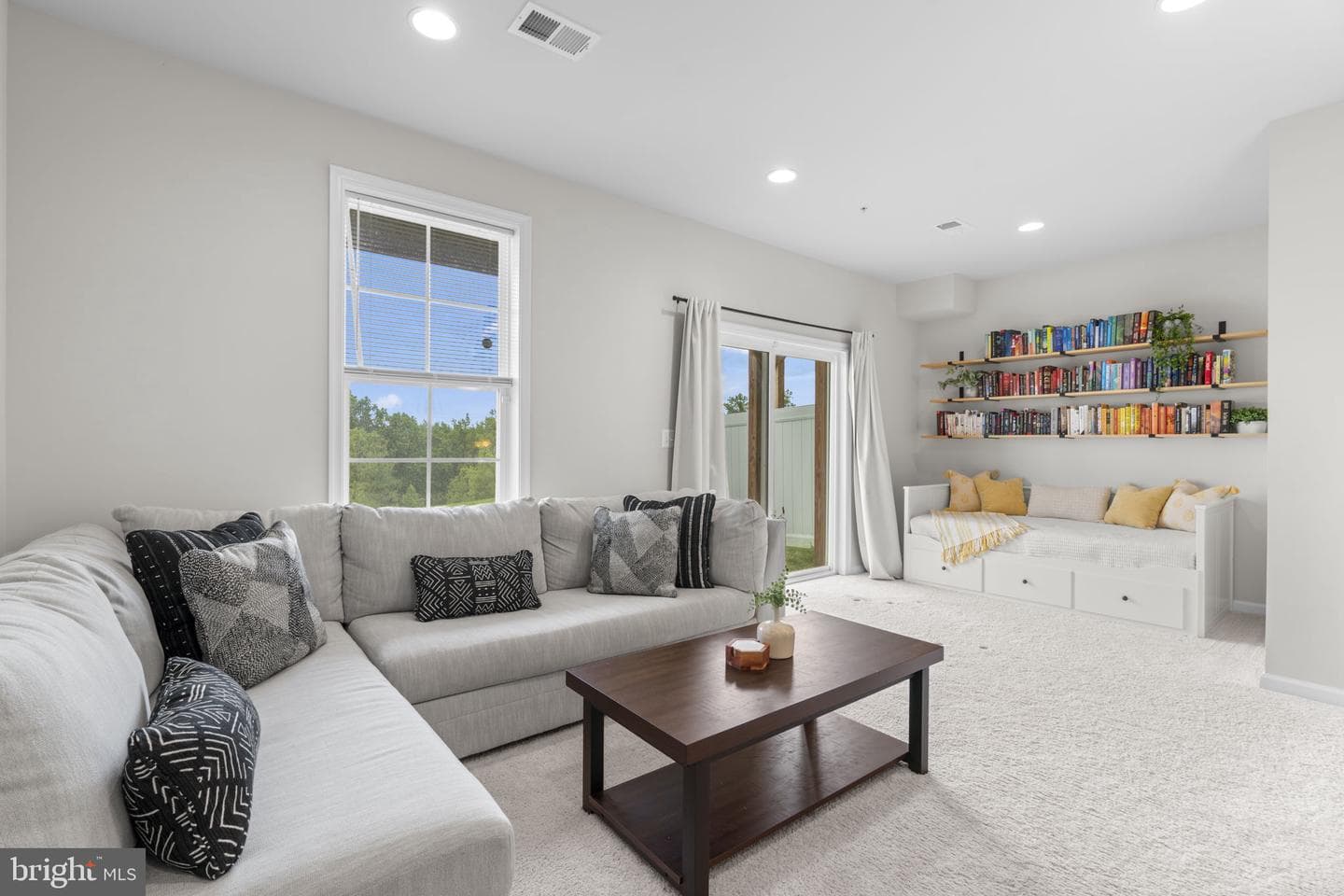 1039 High Point Trl photo 26