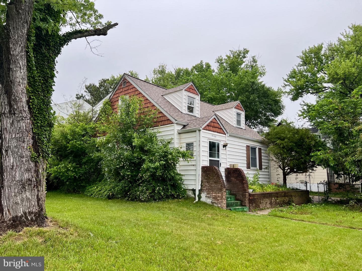 9700 52nd Avenue, College Park