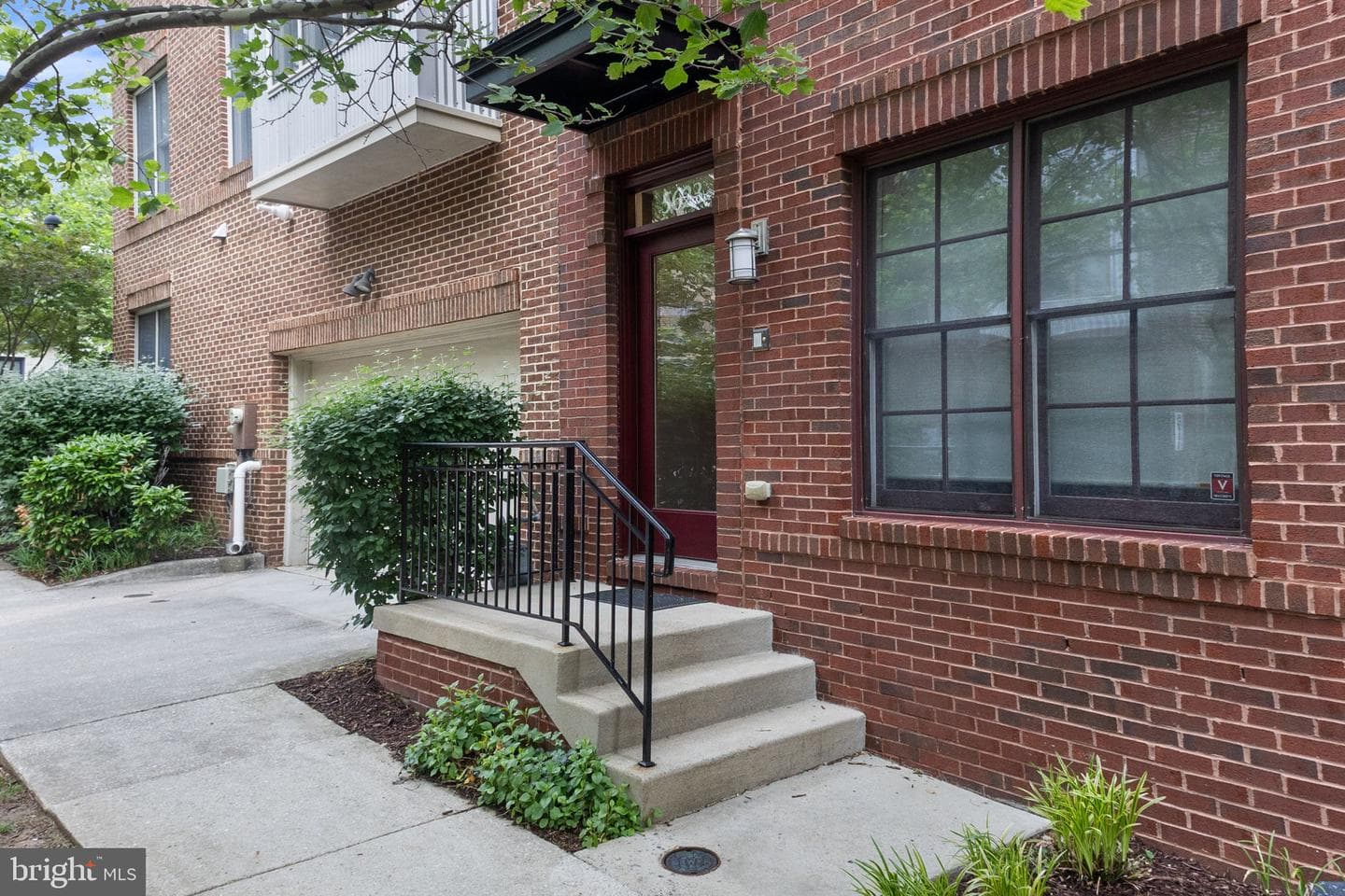 5623 44th Avenue photo 2