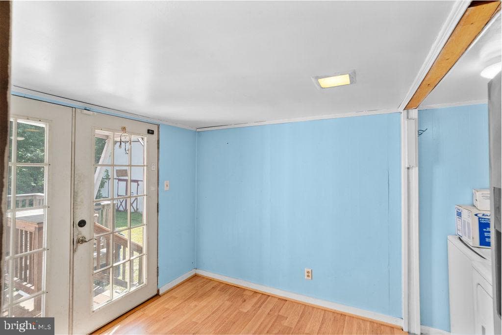 10301 Livingston Road photo 10