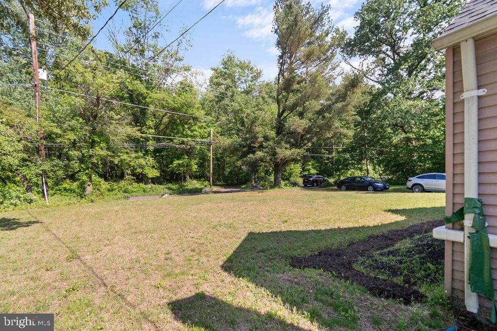 10301 Livingston Road photo 22
