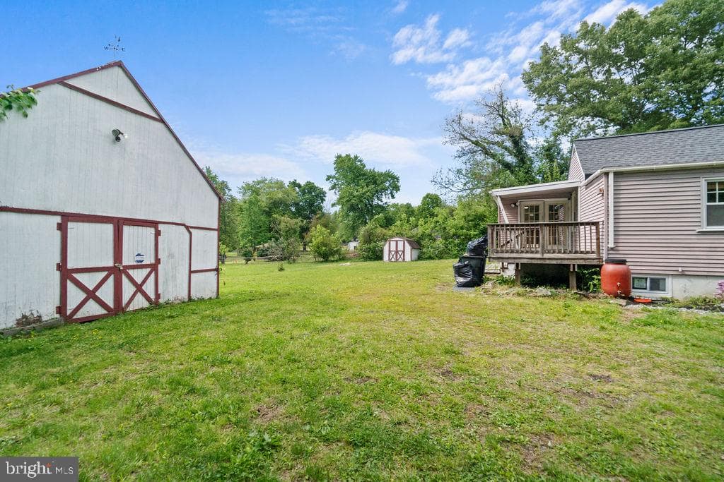 10301 Livingston Road photo 27