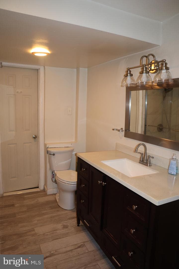 6520 8th Place photo 16