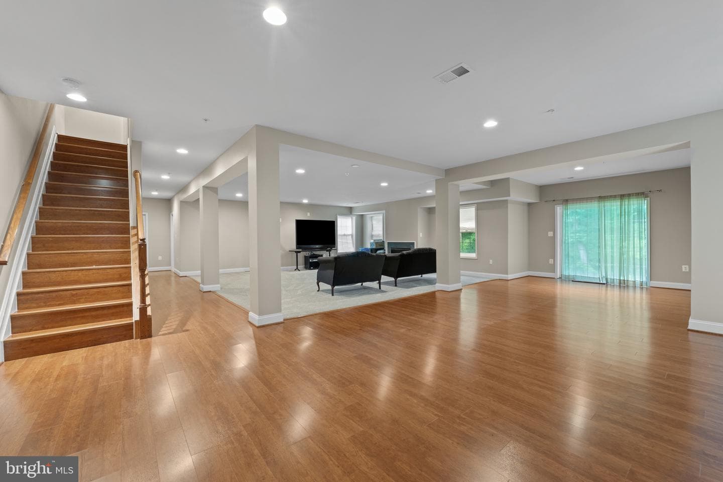 334 Radiant Court photo 49
