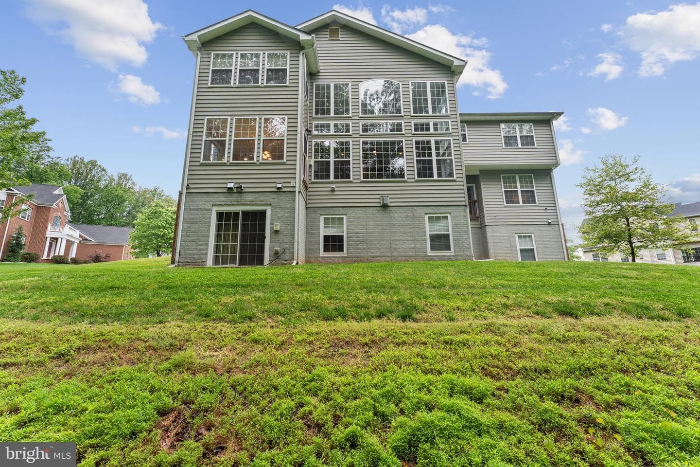 334 Radiant Court photo 57