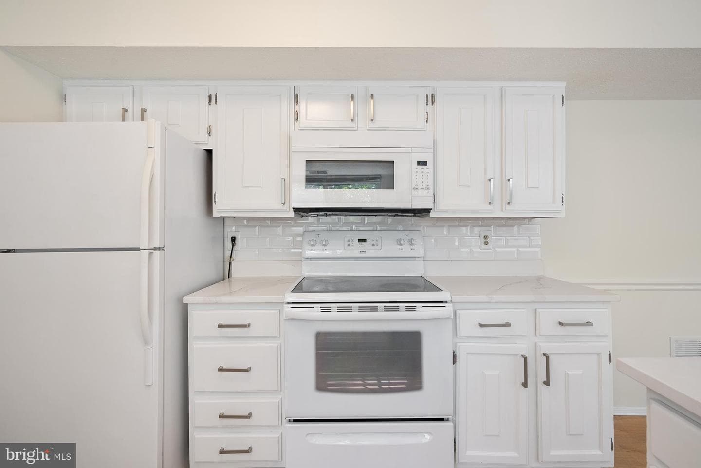 3801 Northrop Pl photo 21