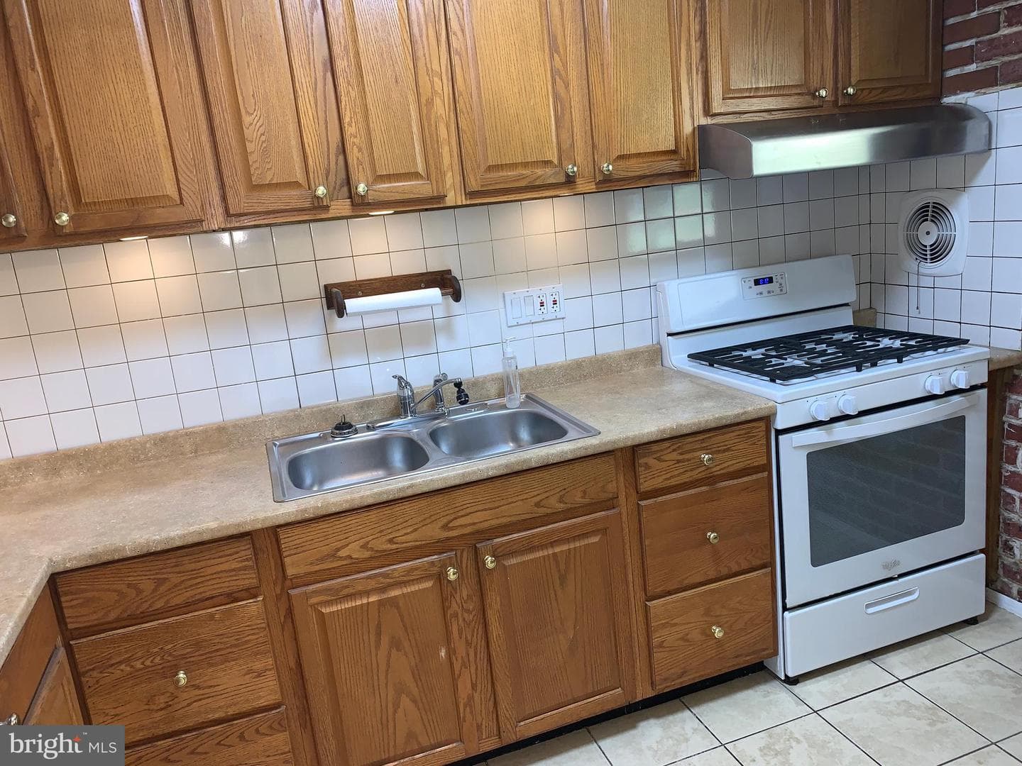 7950 Dellwood Avenue photo 34