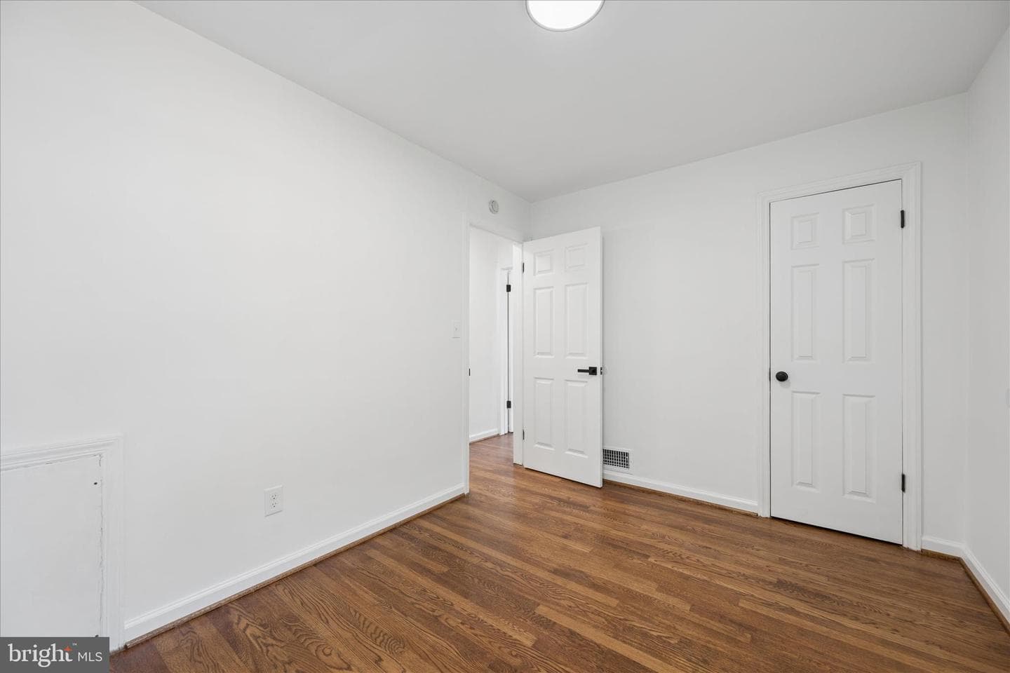 8517 Oglethorpe Street photo 26