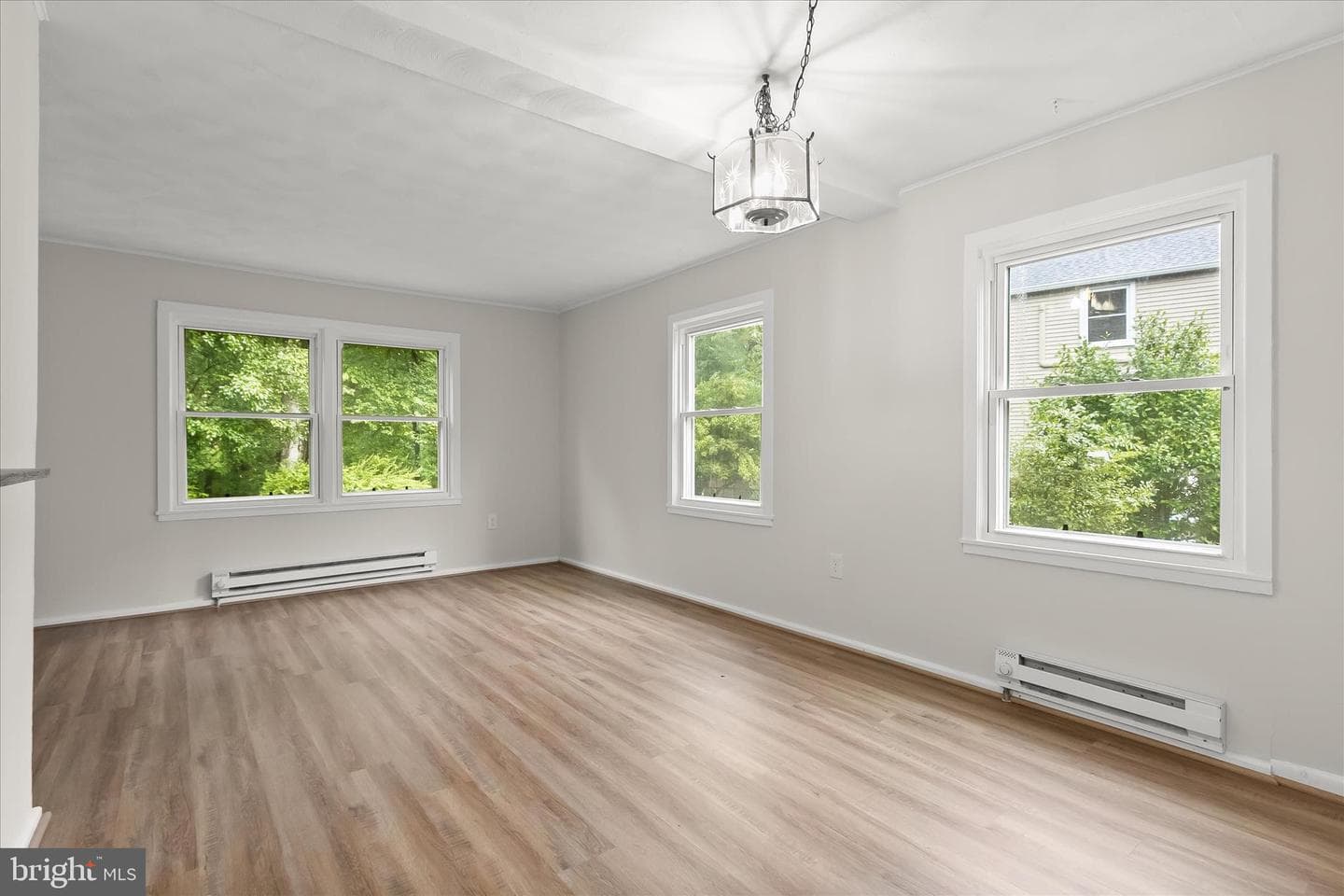 3-D Plateau Place photo 5