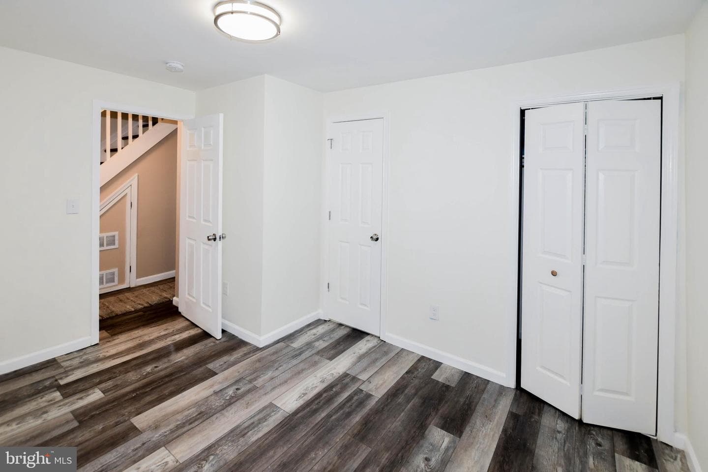 620 8th Street photo 4