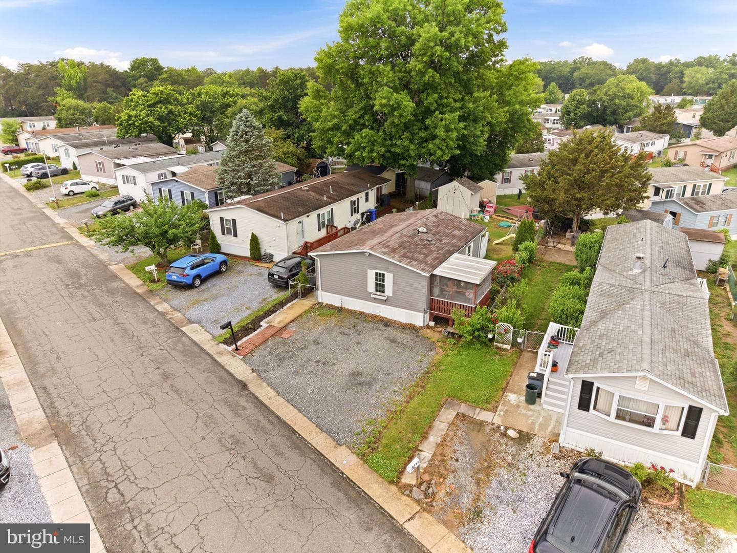 9132 Goldenrod Lane photo 27