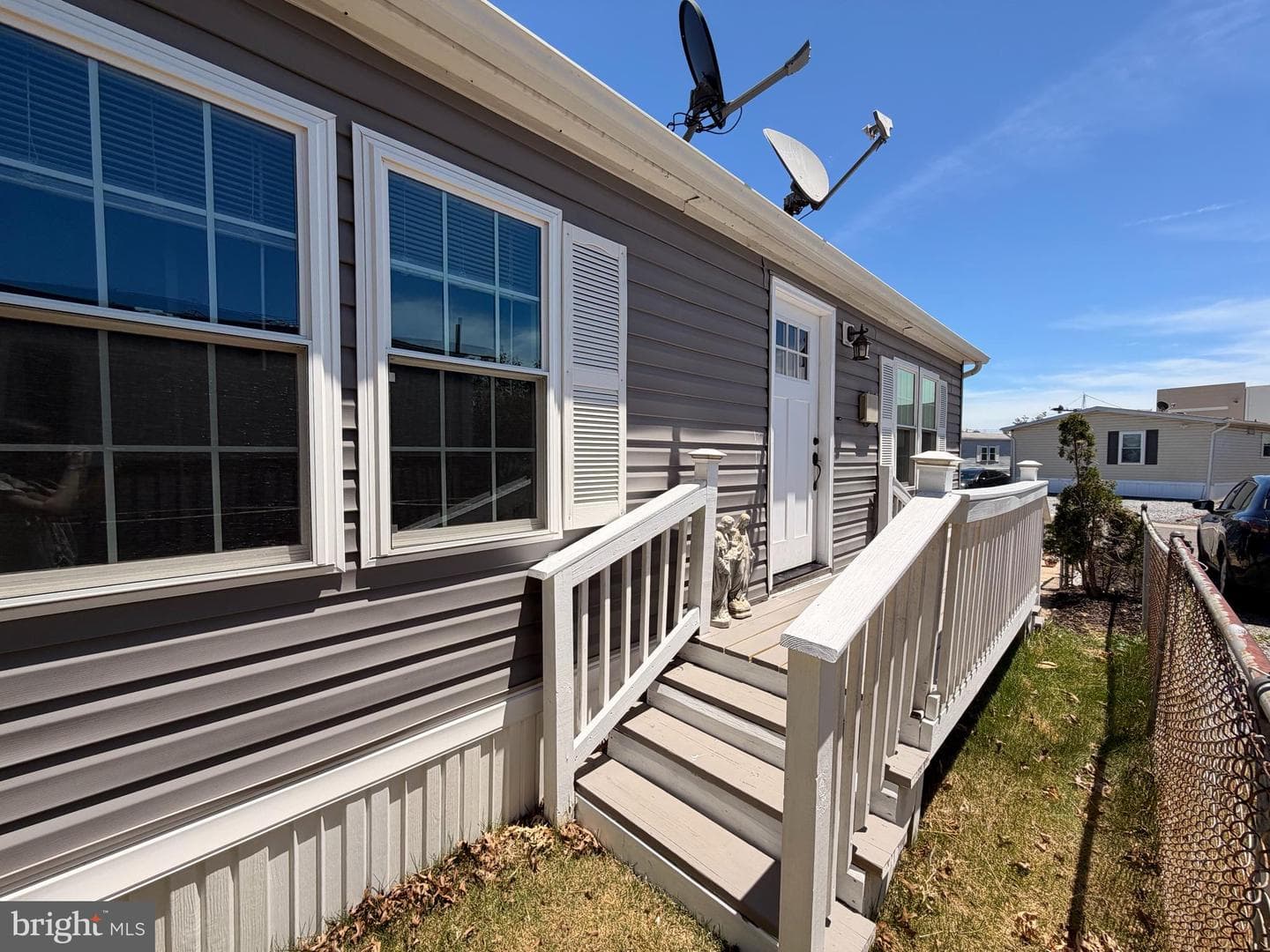 9132 Goldenrod Lane photo 35