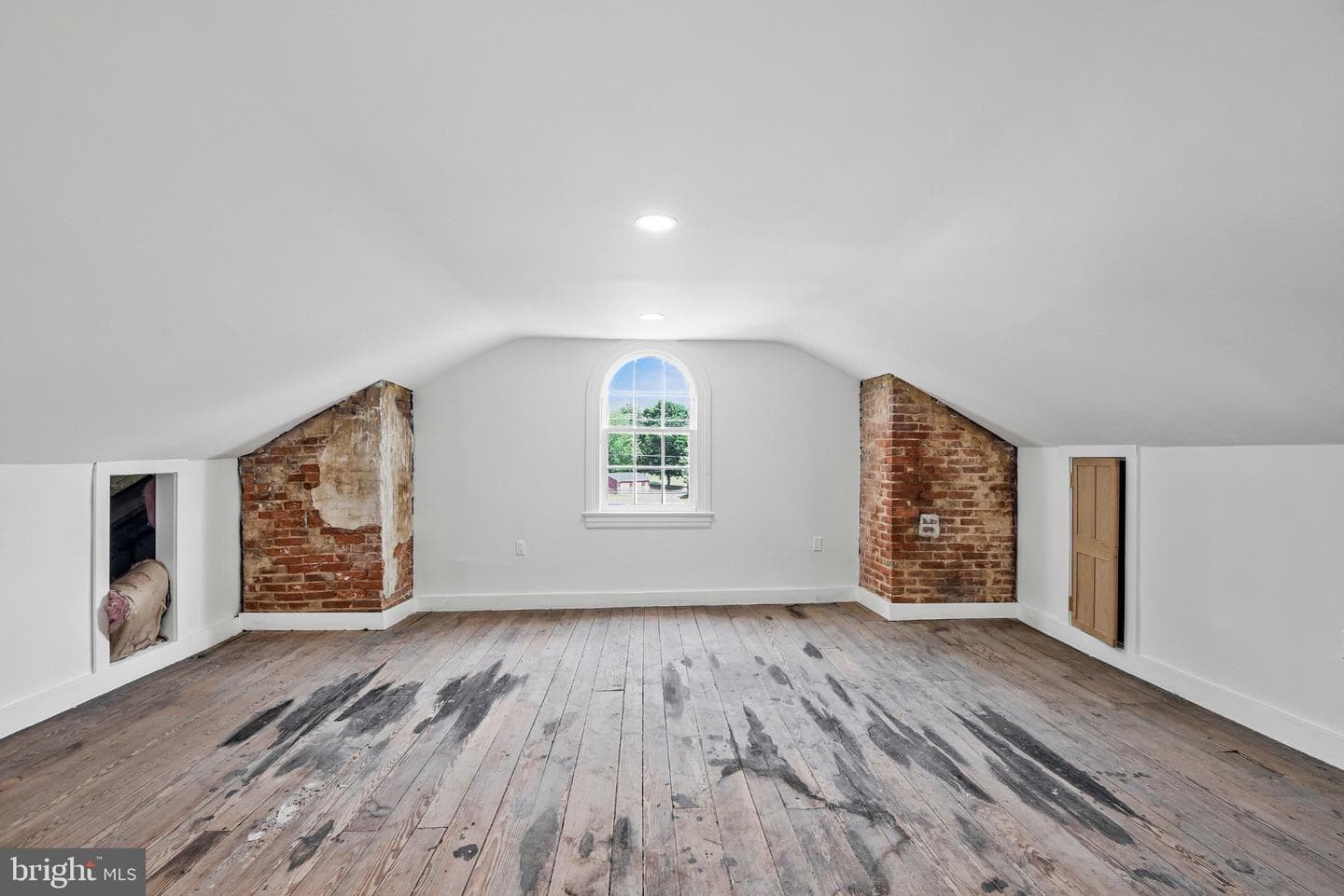 22109 Aquasco Road photo 28