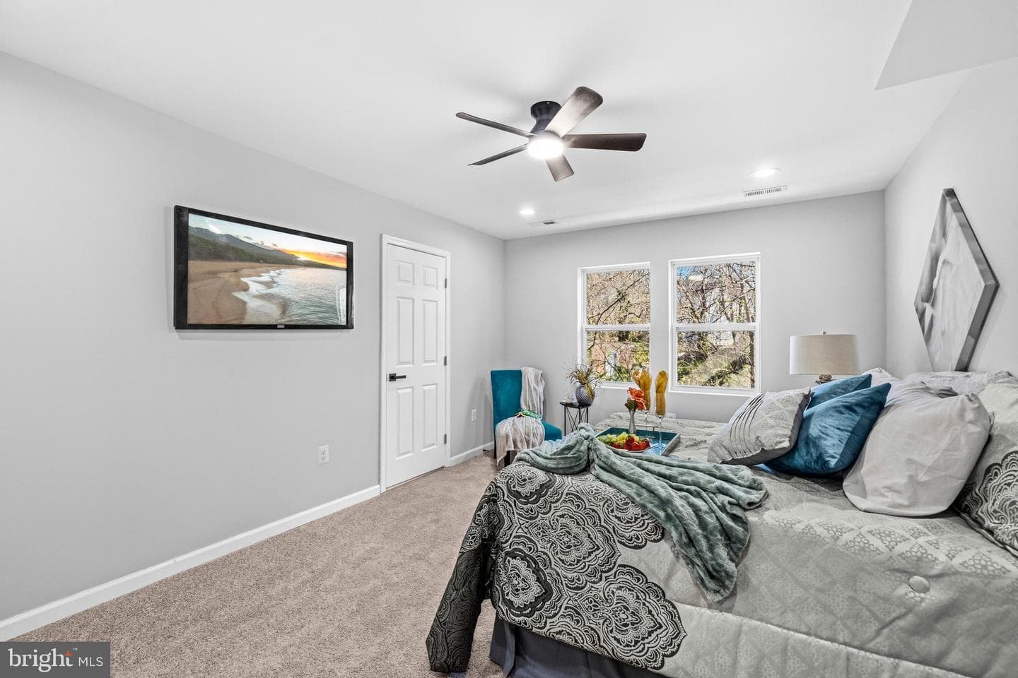 5907 Seat Pleasant Drive photo 28