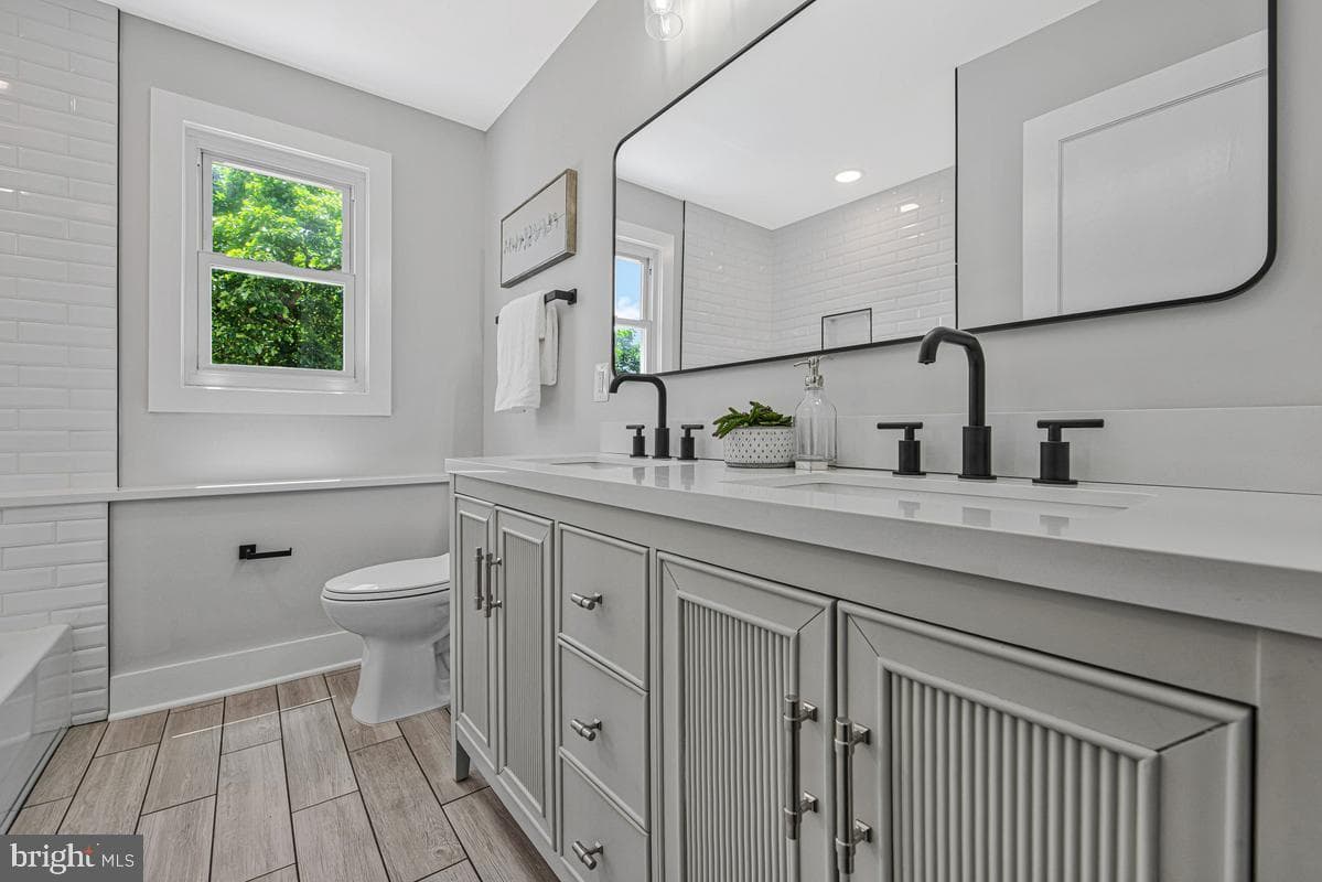 2105 Queens Chapel Road photo 17