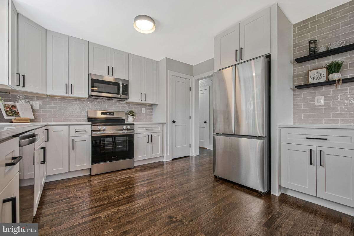 2105 Queens Chapel Road photo 3