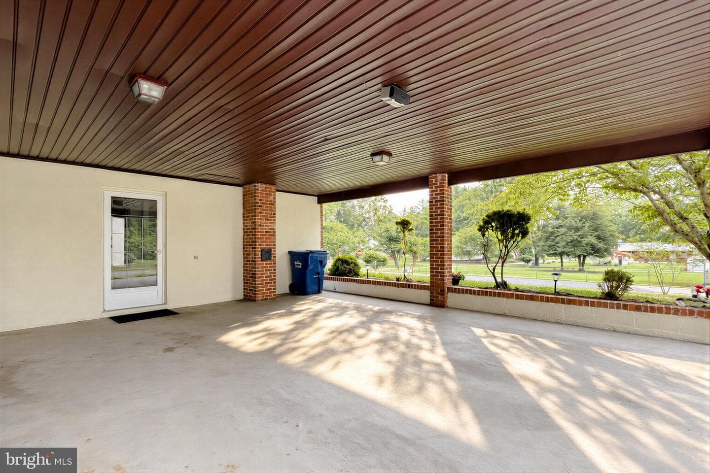 23401 Hawkins Drive photo 3