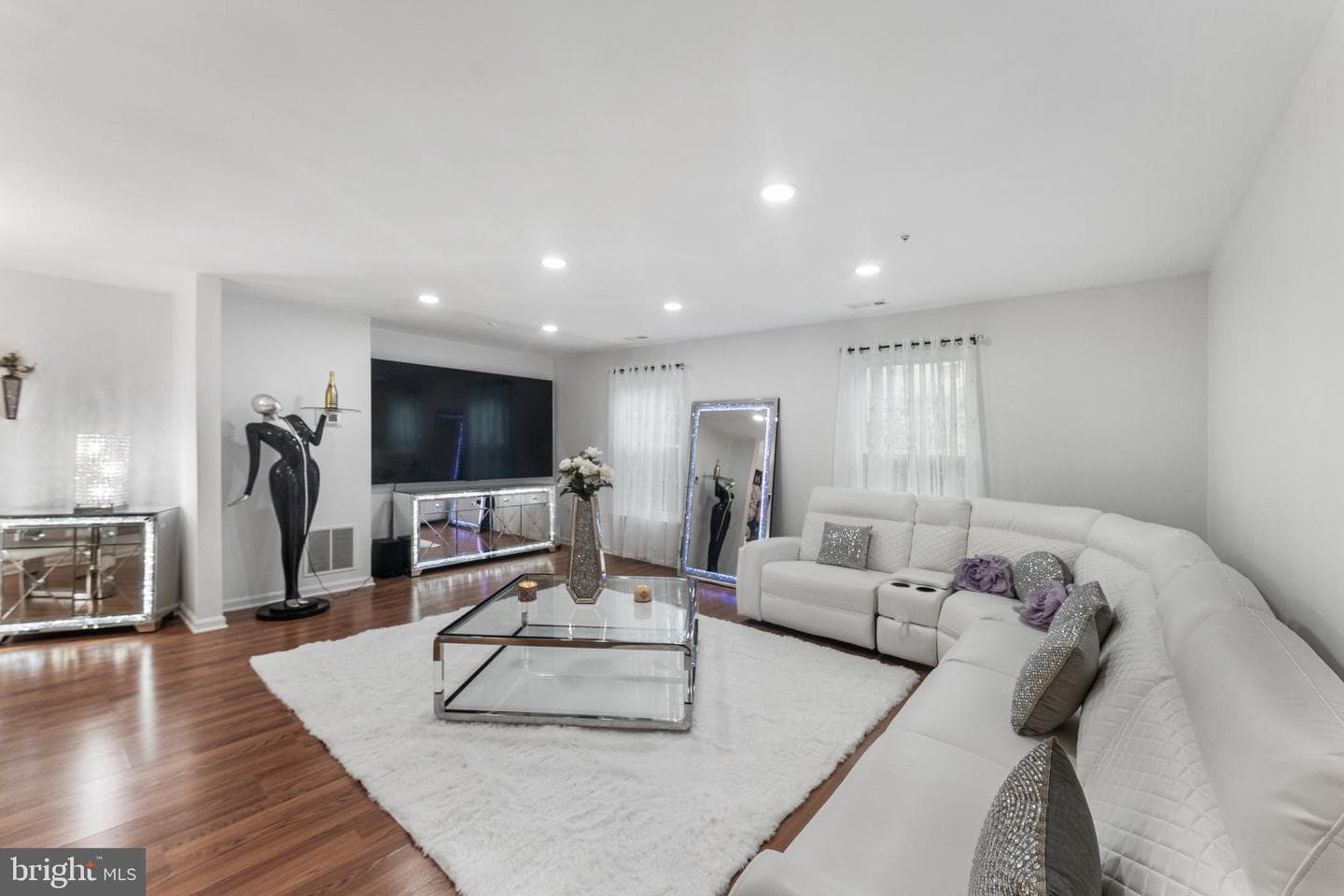 6031 Glen Rock photo 19