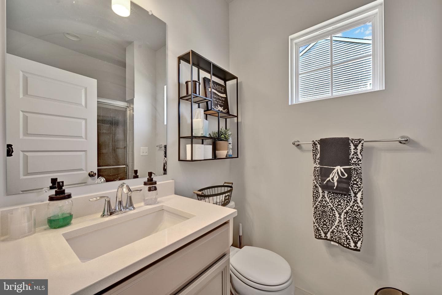 5809 Mcintosh Place photo 33