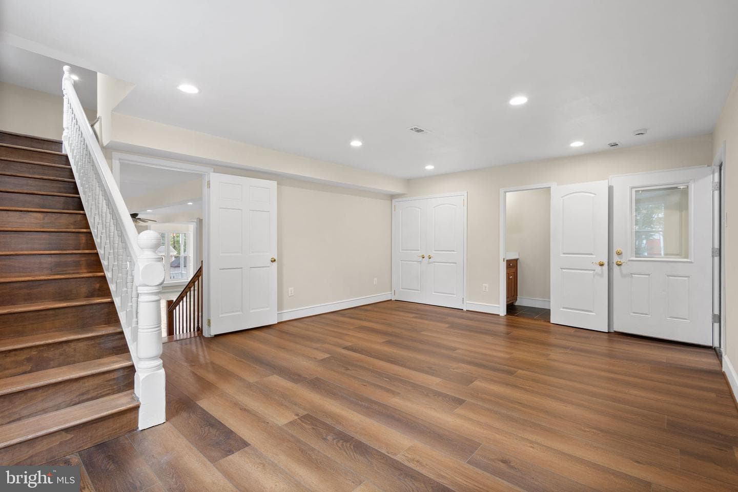 8519 Chestnut Avenue photo 28