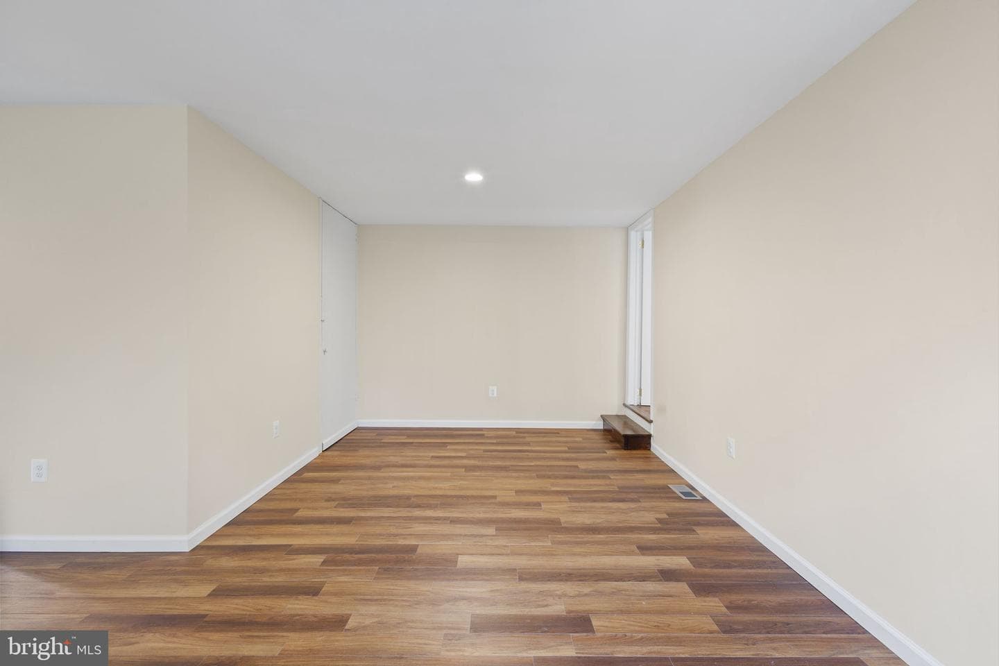 8519 Chestnut Avenue photo 33