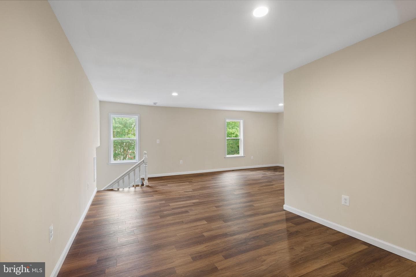 8519 Chestnut Avenue photo 34