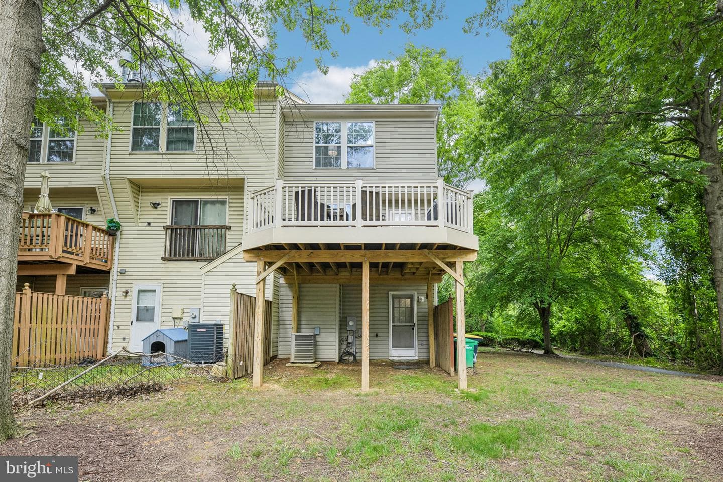 13800 Courtland Lane photo 36