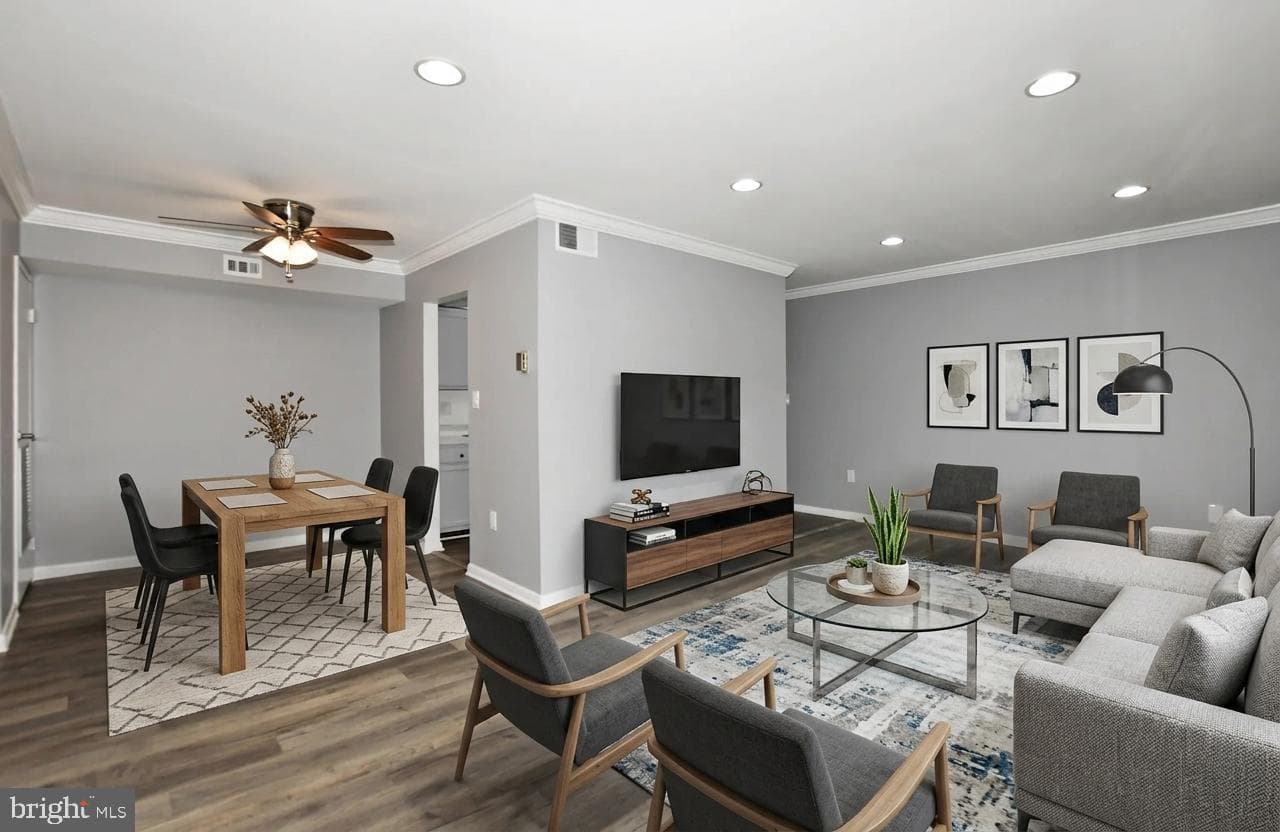 6928 Hanover Parkway #303 photo 1
