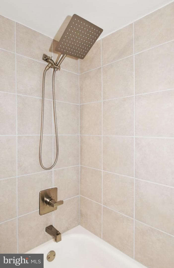 6928 Hanover Parkway #303 photo 24