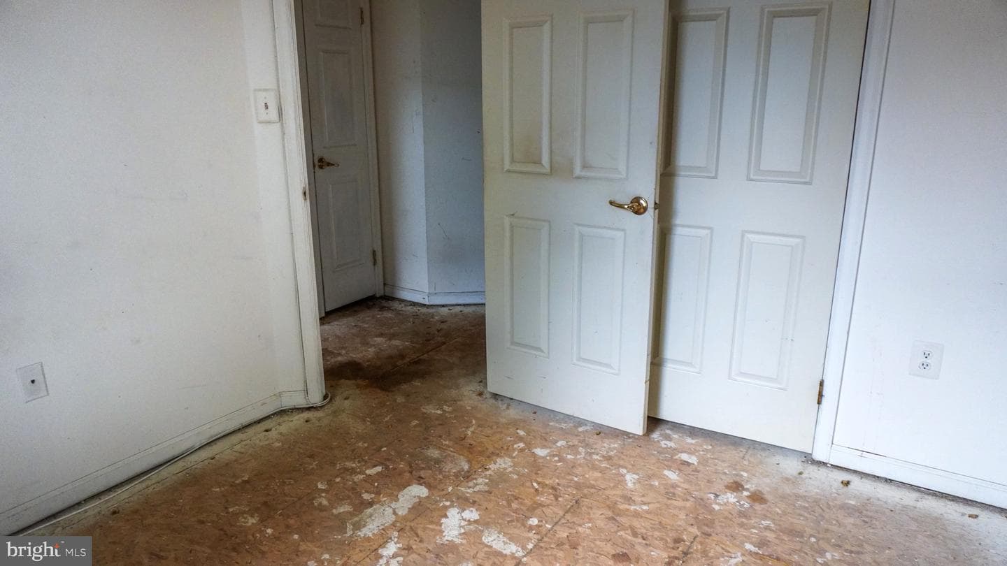 11422 Running Bear Court photo 10