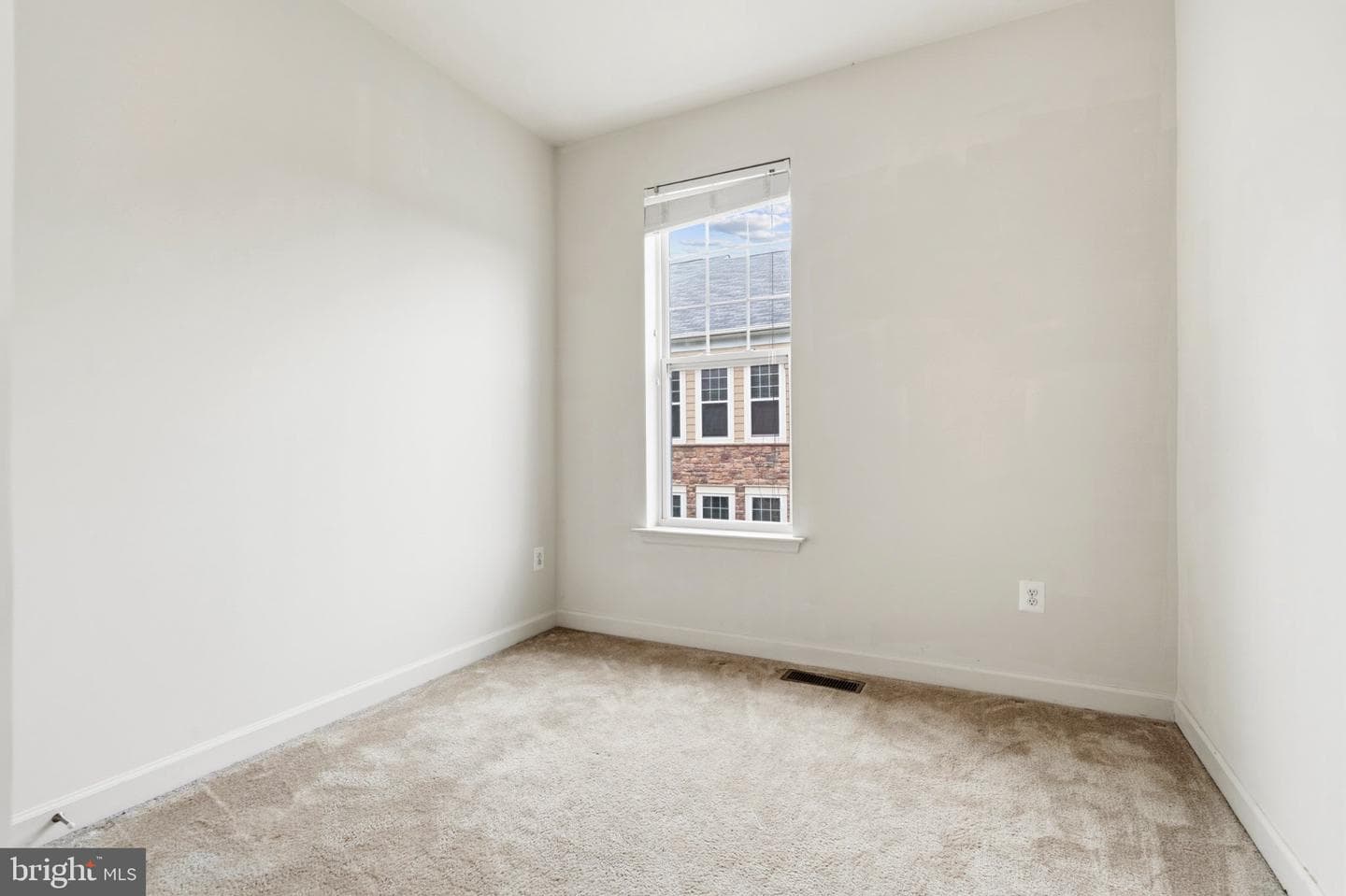 7427 Wood Meadow Way photo 19