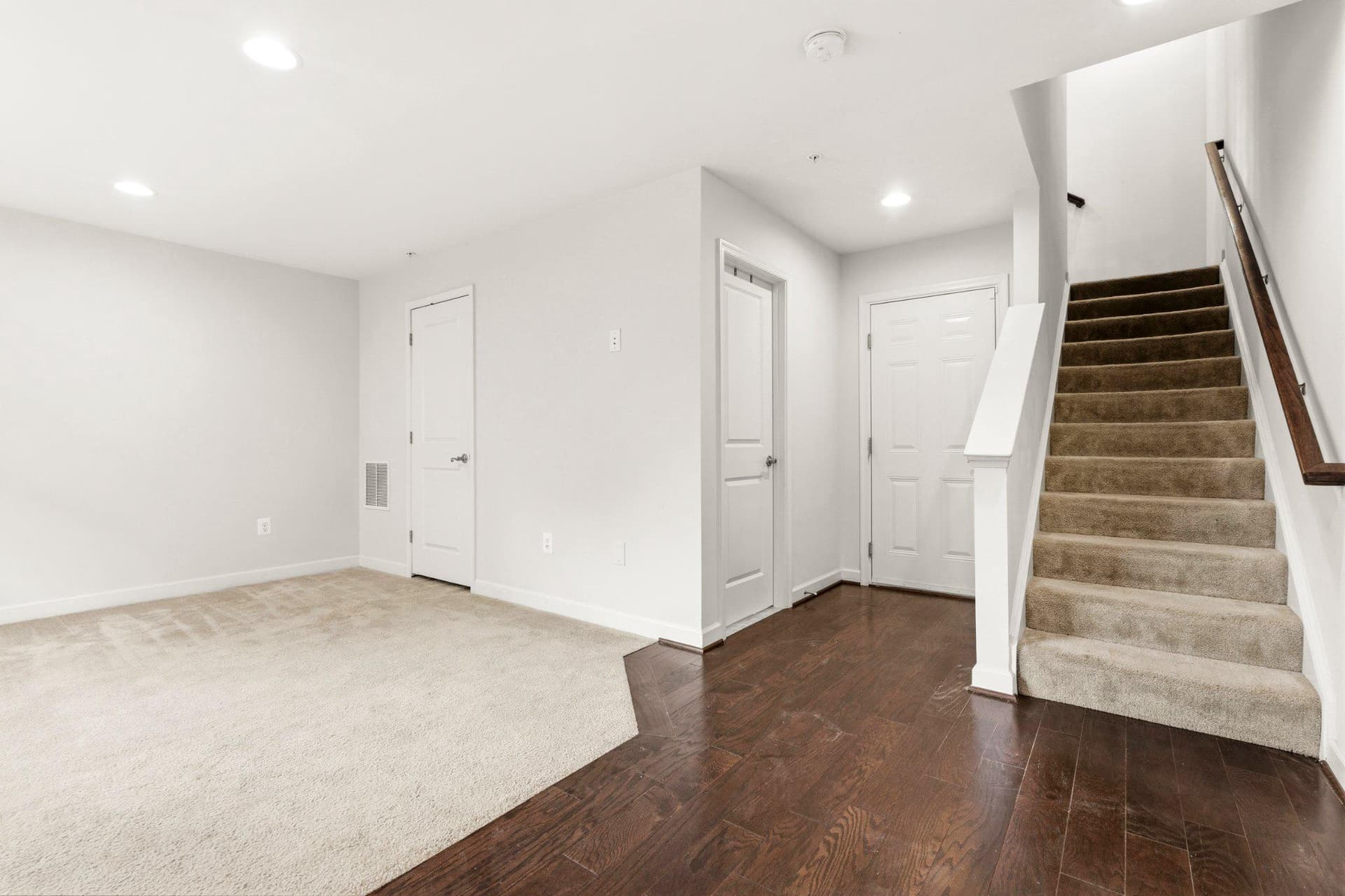 7427 Wood Meadow Way, Lanham
