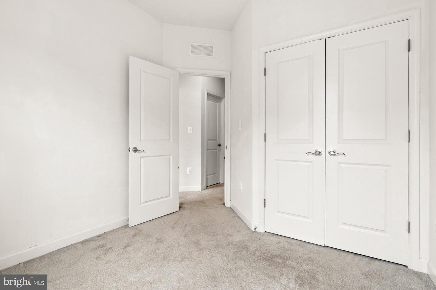 7427 Wood Meadow Way photo 20