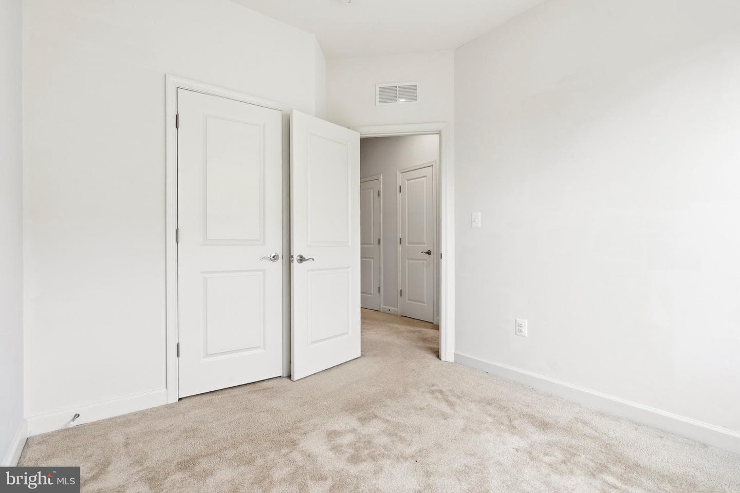 7427 Wood Meadow Way photo 23