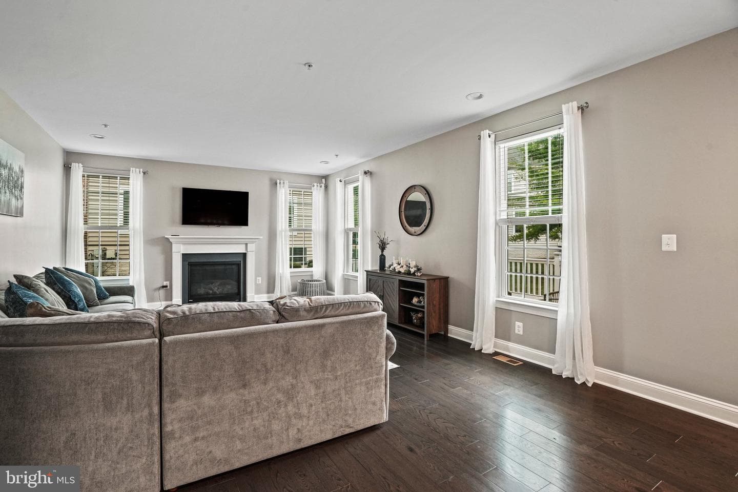 3602 Winterbourne Drive photo 20