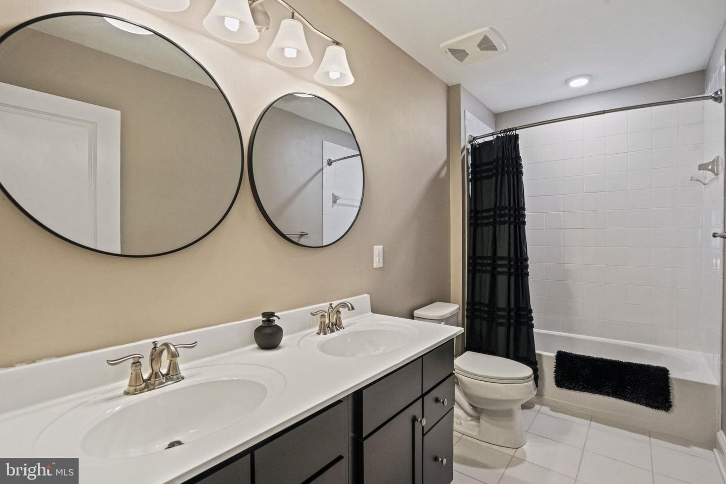 3602 Winterbourne Drive photo 31