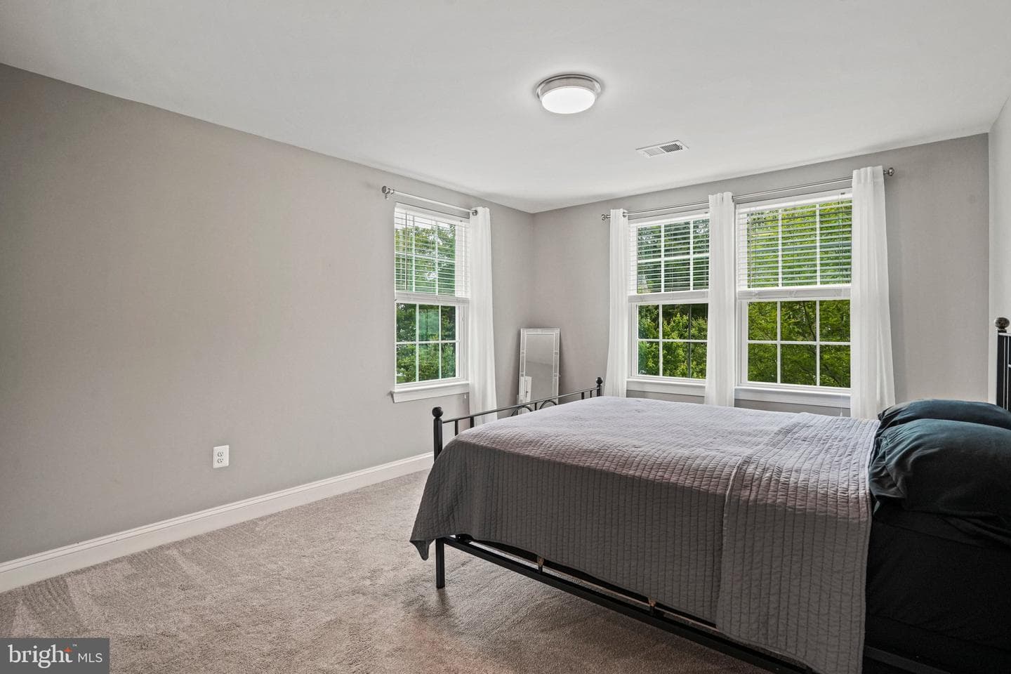 3602 Winterbourne Drive photo 37
