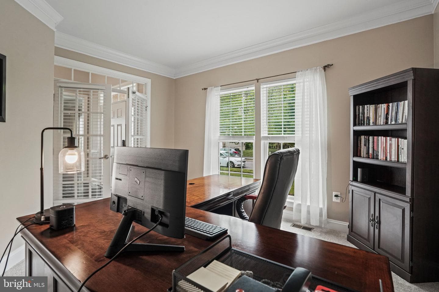 3602 Winterbourne Drive photo 7