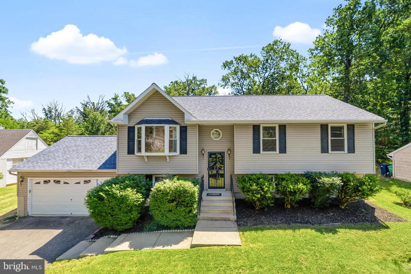 8514 Dangerfield Road, Clinton