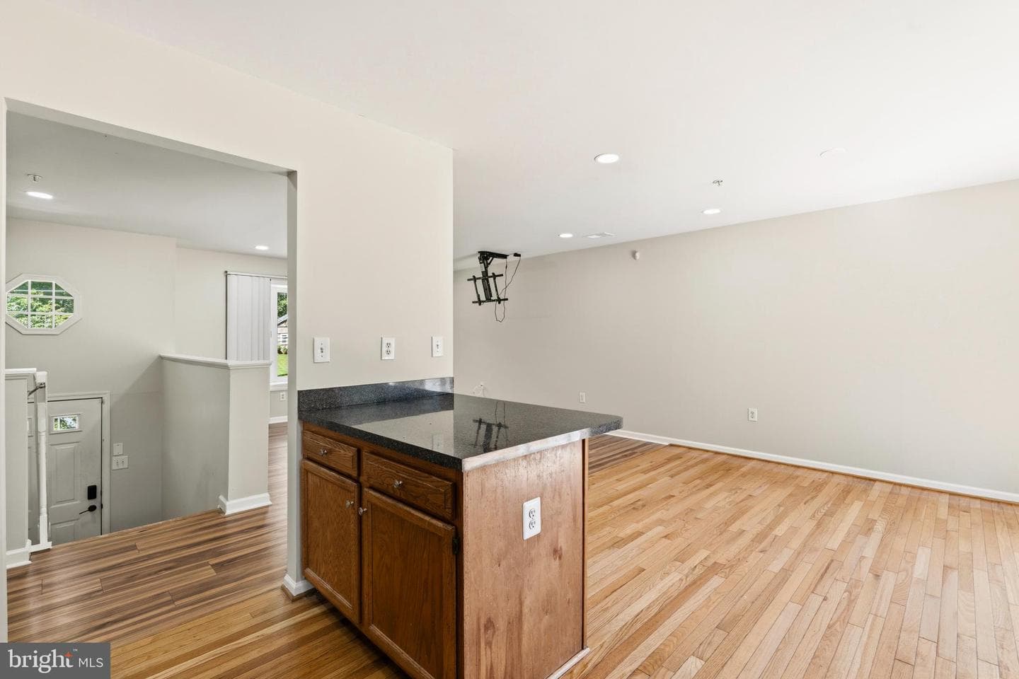8514 Dangerfield Road photo 15