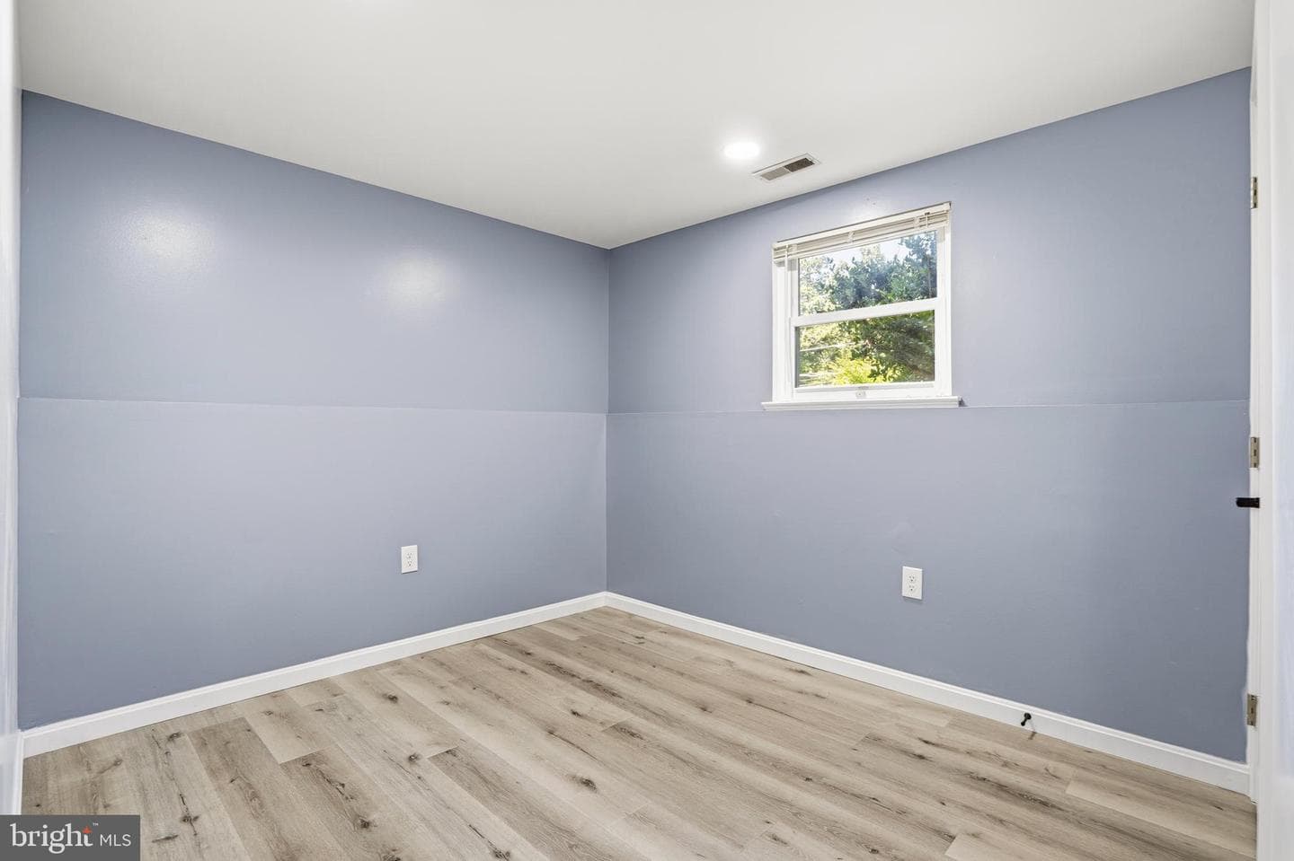 8514 Dangerfield Road photo 36