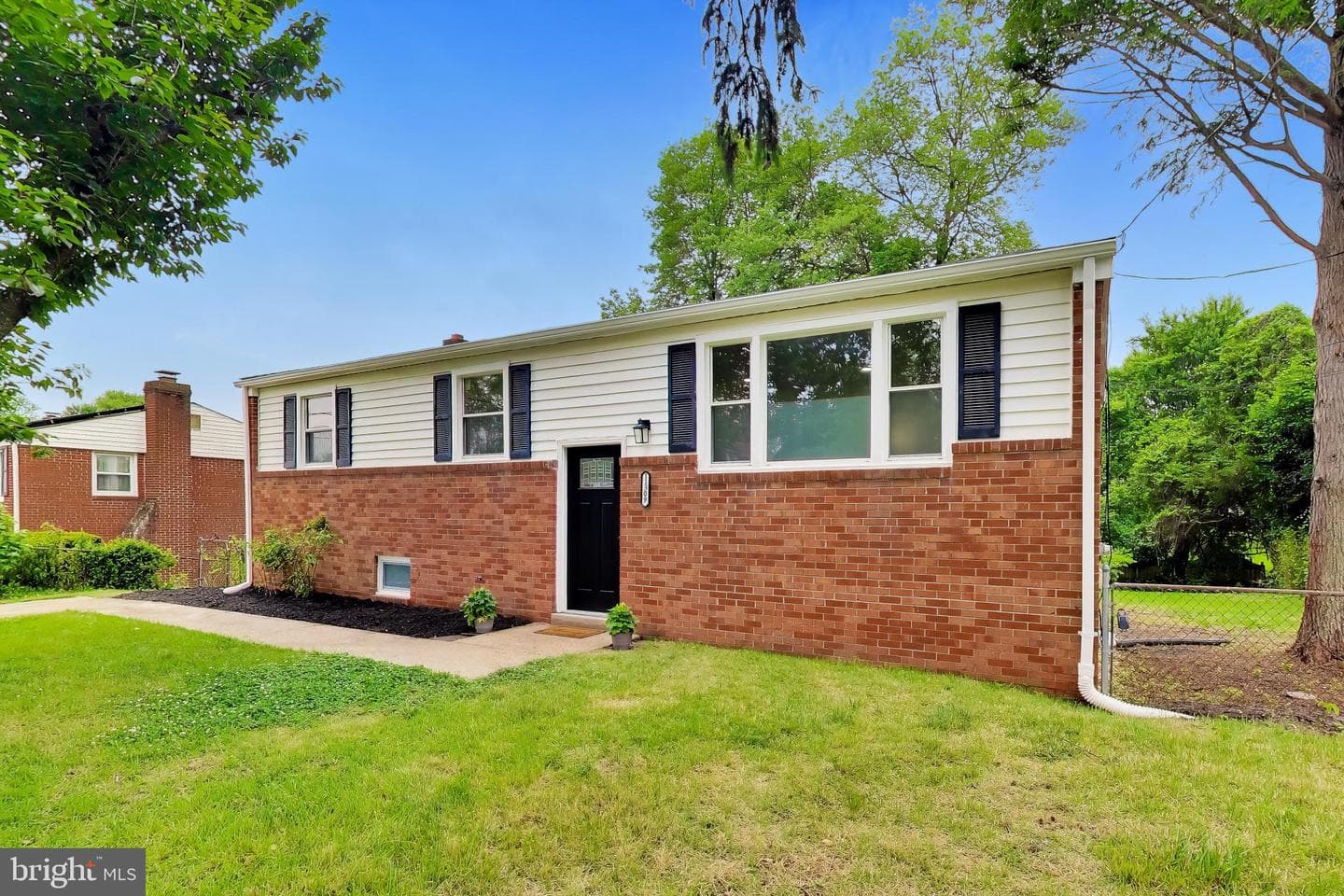 11309 Keystone Avenue photo 3
