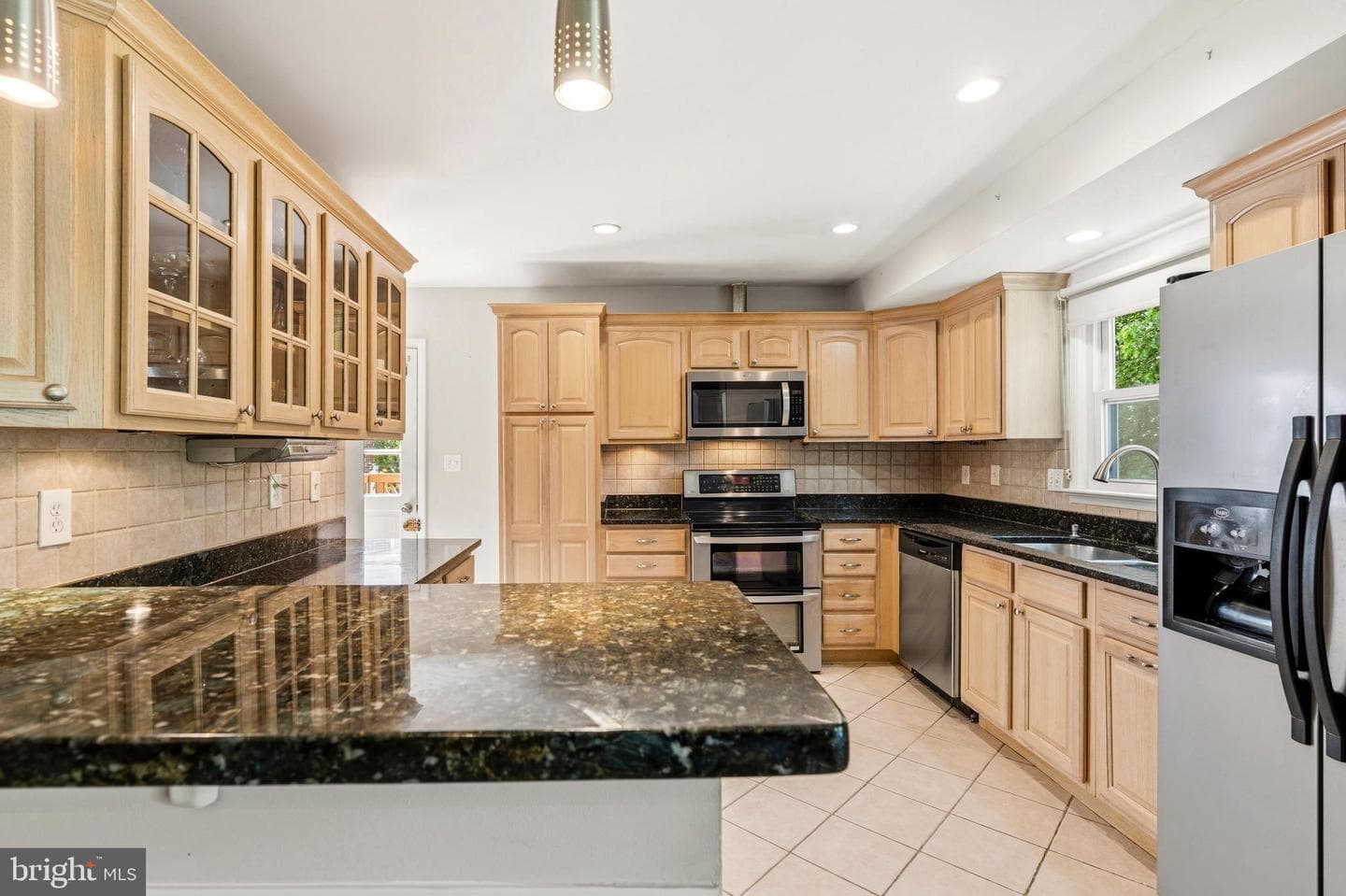 9104 Drake Place photo 17