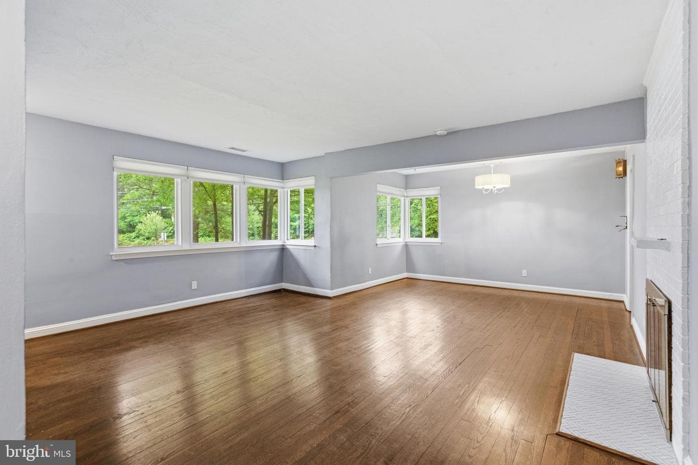 6801 Adelphi Rd photo 3