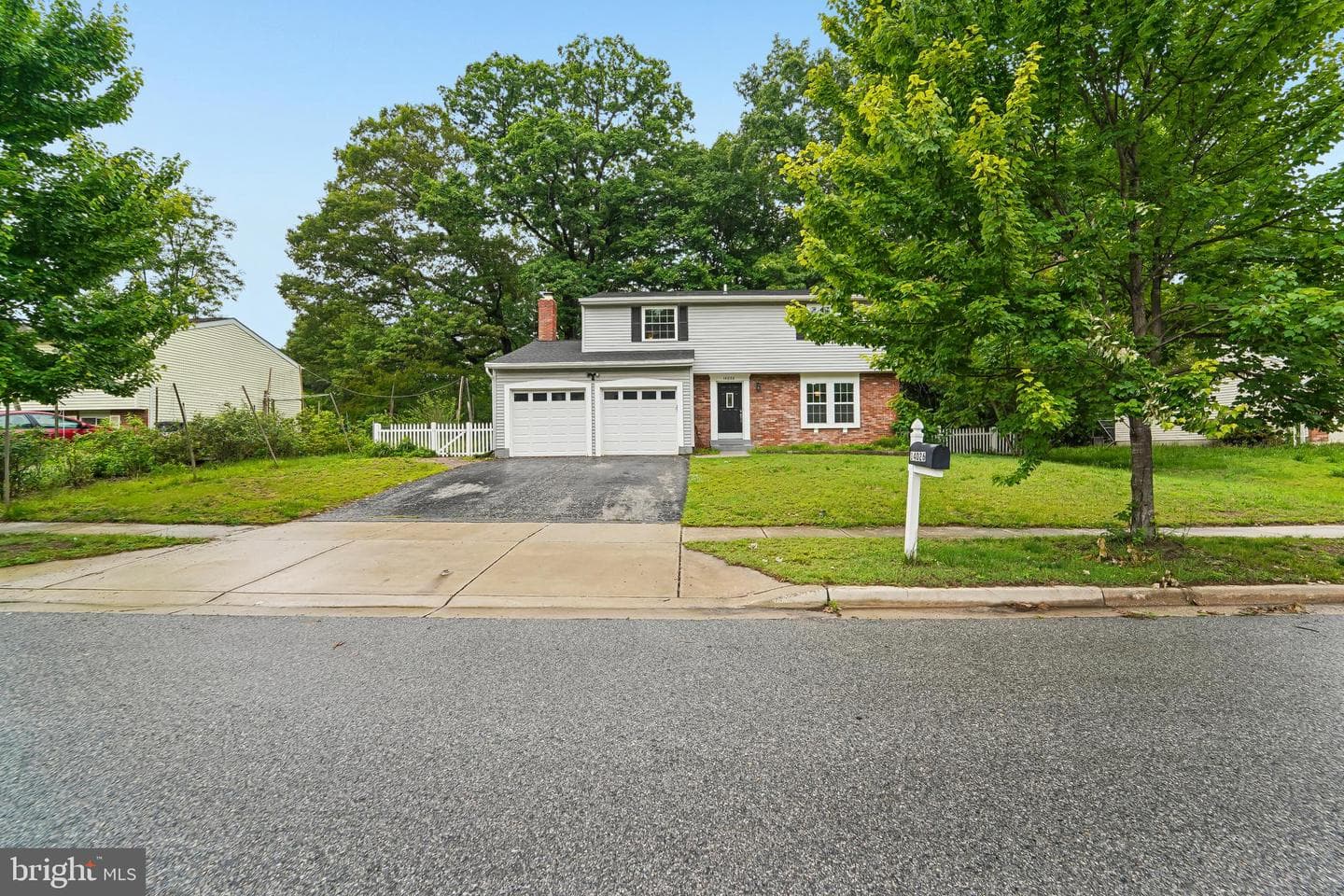 14026 Briarwood Dr photo 1