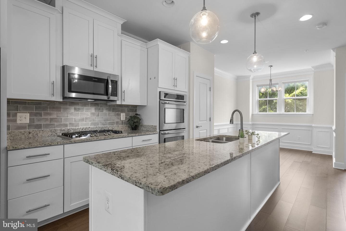 4602 Woodberry Street photo 12