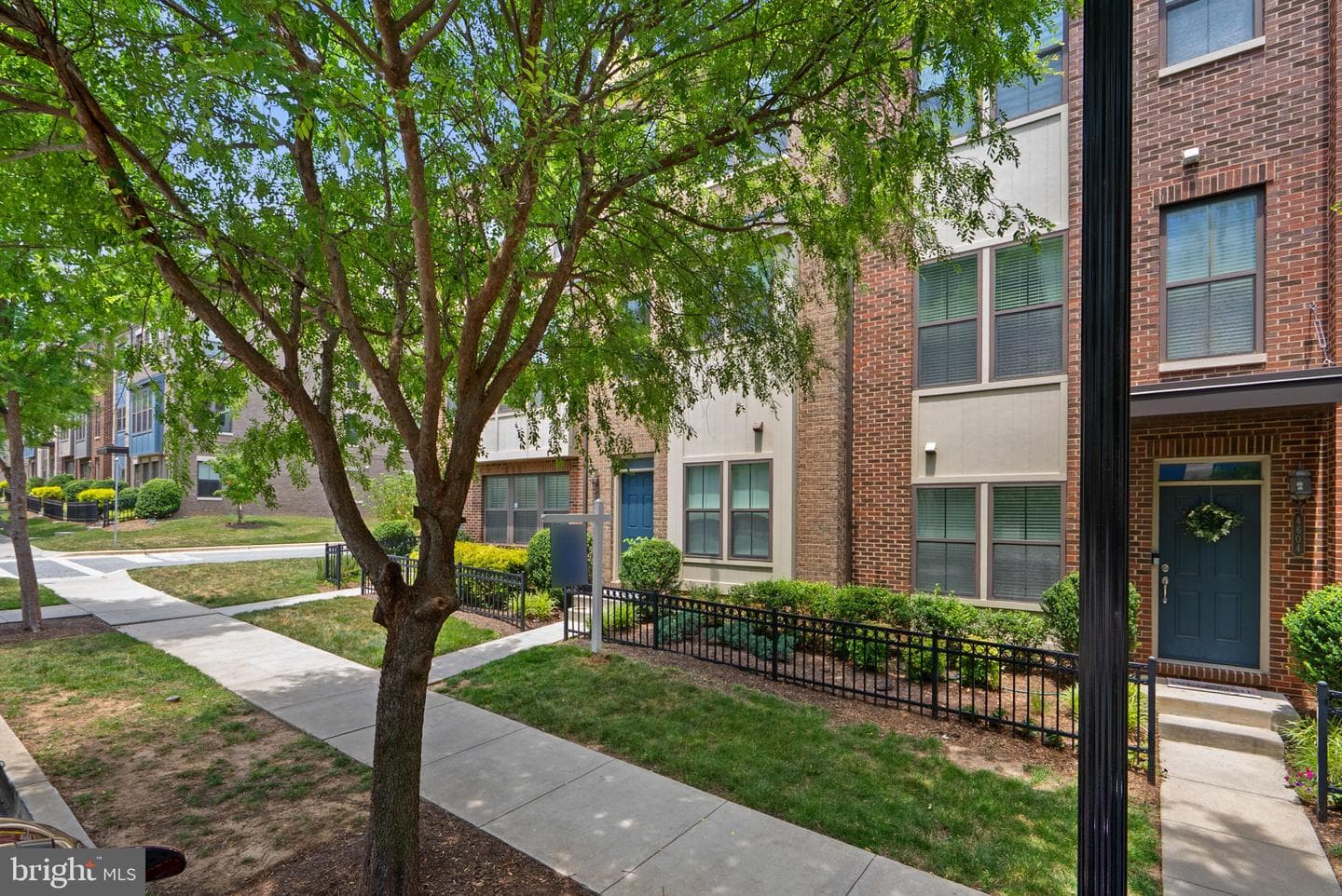 4602 Woodberry Street, Riverdale